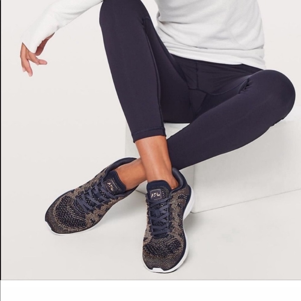 APL Lululemon TechLoom Pro Shoe
Midnight Rose Gold